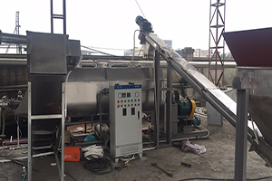 導(dǎo)熱油蒸汽烘干四